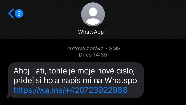 podvodná sms - ahoj tati.jpg